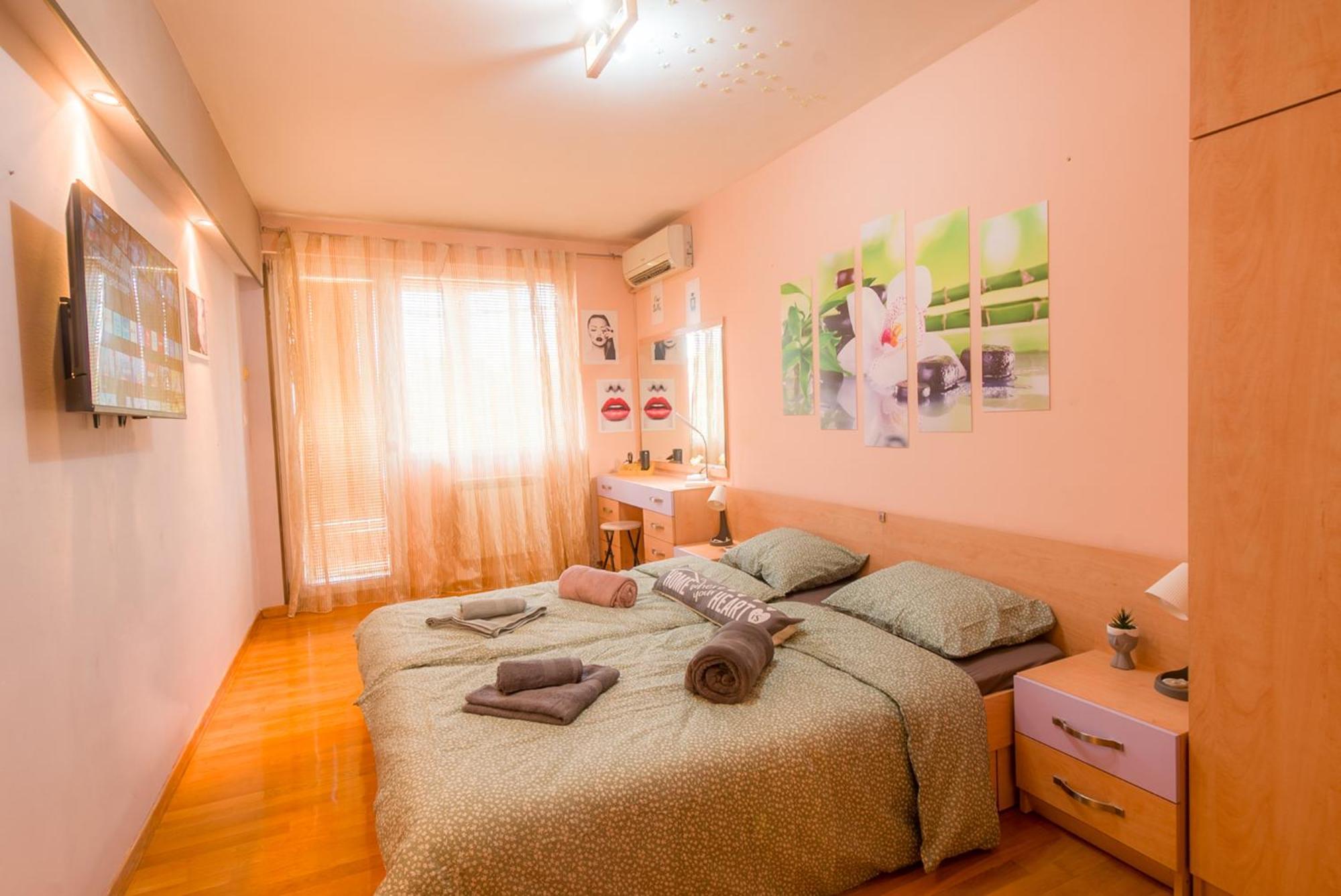 Top Center Spacious Apartment With Ac And Free Underground Parking Sofia Exterior foto